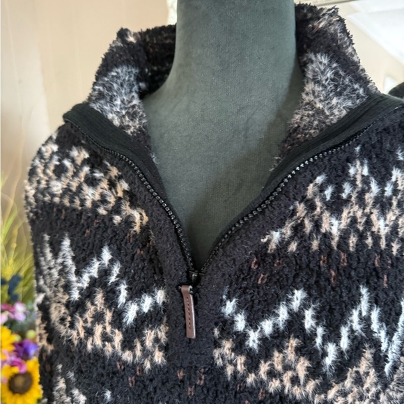 Natural Reflections • Alpine Sherpa 1/4 Zip Sweater - Picture 11 of 13